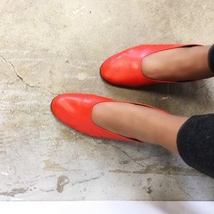 MARTINIANO High Glove Heels in Coral EU 39 US 8 or 8.5